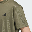 ベストスポーツ adidas（アディダス）製品。adidas BOSロゴ柄デボス モックネック 半袖シャツ 25SS KVH25