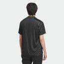 ベストスポーツ adidas（アディダス）製品。adidas BOSロゴ柄デボス モックネック 半袖シャツ 25SS KVH25