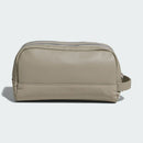 ベストスポーツ adidas（アディダス）製品。adidas メタルロゴ ジップポーチ 25SS KVH46