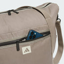 ベストスポーツ adidas（アディダス）製品。adidas ファーストティー トートバッグ 25SS KVI26