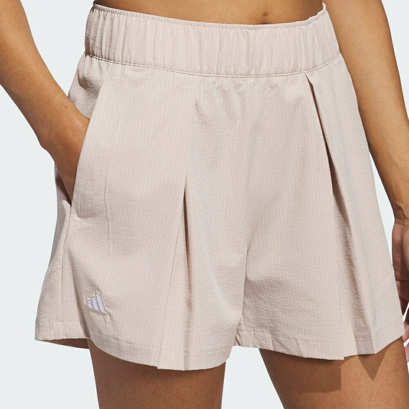 ベストスポーツ adidas（アディダス）製品。adidas ビヨンド ザ コース 撥水プリーツ ショートパンツ 25SS KWH88