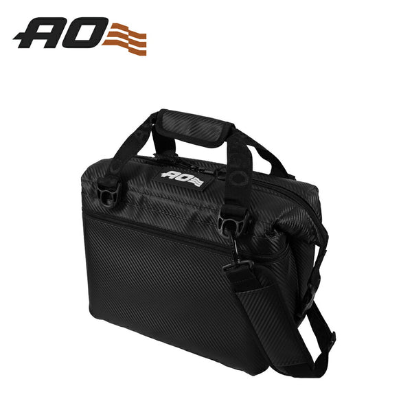 アウトドア AO Coolers（エーオークーラーズ）製品。AO Coolers 12パック カーボン ソフトクーラー 24SS AOCR12