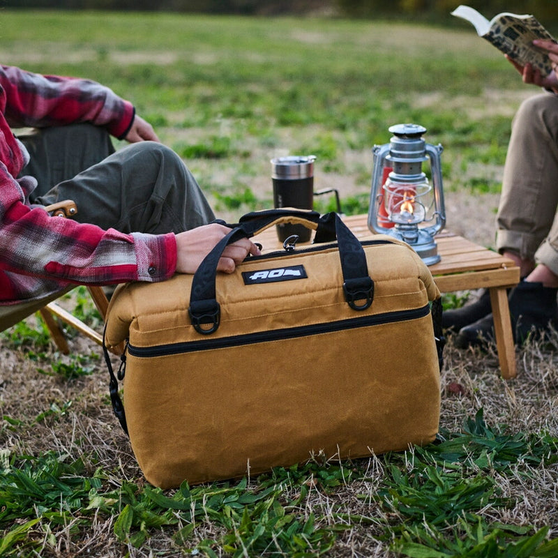 ベストスポーツ AO Coolers（エーオークーラーズ）製品。AO Coolers 24パック ワックスドキャンバス ソフトクーラー 24SS AOW24