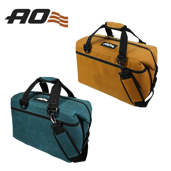 アウトドア AO Coolers（エーオークーラーズ）製品。AO Coolers 24パック ワックスドキャンバス ソフトクーラー 24SS AOW24