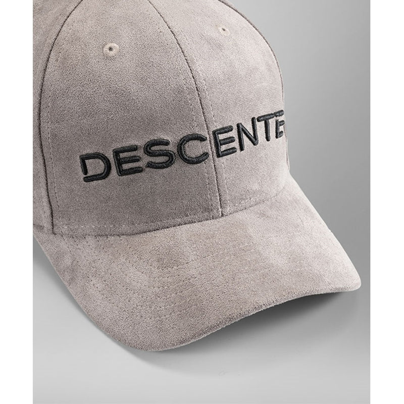 ベストスポーツ DESCENTE GOLF（デサントゴルフ）製品。DESCENTE GOLF ヌバック調ロゴ刺繍キャップ 23FW DGBWJC07