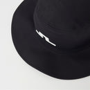 ベストスポーツ J.LINDEBERG（ジェイリンドバーグ）製品。J.LINDEBERG JLロゴバケットハット 25SS 07353235