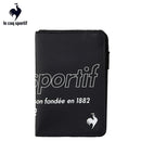 ベストスポーツ Le coq sportif（ルコックスポルティフ）製品。Le coq sportif 持ち手付きスコアカードケース 薄型 24FW LG4FAZ62M