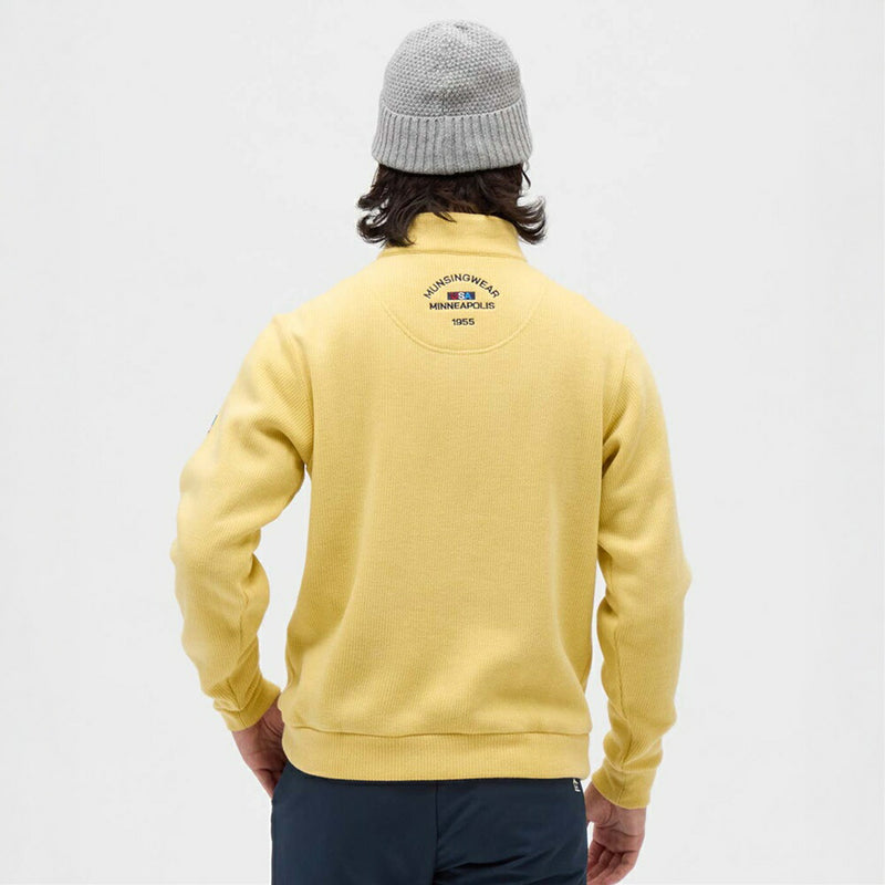 ベストスポーツ Munsingwear（マンシングウェア）製品。Munsingwear 吸湿発熱スタンドカラーハーフジップカットソー 25FW MG5FSW80M