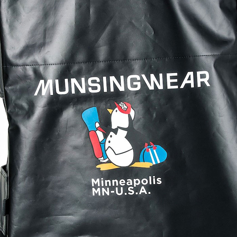 ベストスポーツ Munsingwear（マンシングウェア）製品。Munsingwear ENVOY キャラクターデザイントラベルカバー 24FW MG4FBZ70M