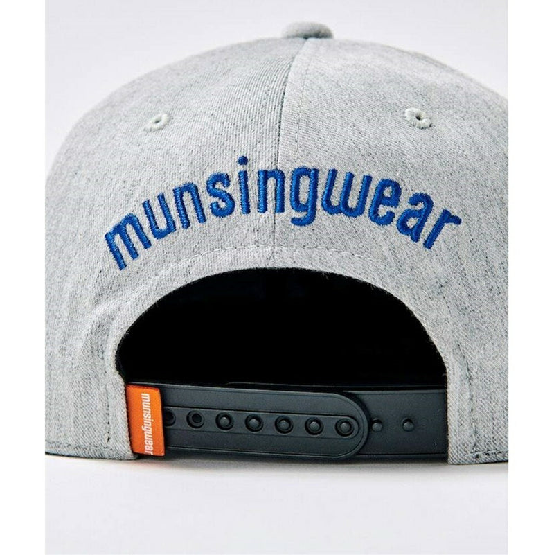 ベストスポーツ Munsingwear（マンシングウェア）製品。Munsingwear ENVOY 3Dロゴ フラットブリムキャップ 24SS MEBXJC01