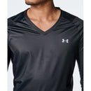 ベストスポーツ Under Armour（アンダーアーマー）製品。Under Armour UAアイソチル フィッティド ロングスリーブ Vネック シャツ/MEN 24SS 1384824