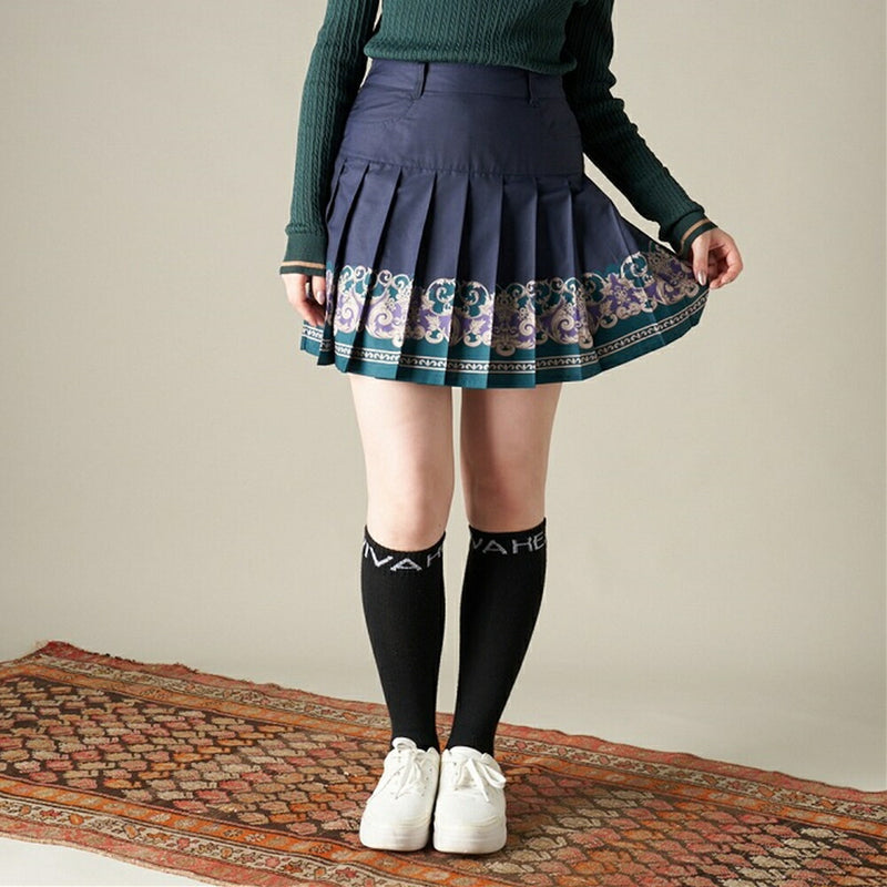 ベストスポーツ VIVA HEART（ビバハート）製品。VIVA HEART ロカイユ柄プリーツスカート 24FW 01272942