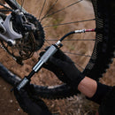 ベストスポーツ LEZYNE（レザイン）製品。LEZYNE レザイン 空気入れ ハンドポンプ 自転車 メンテナンス POCKET DRIVE 携帯 コンパクト 高気圧 ポケットサイズ 軽量 ABSフレックスホース 140mm ブラック送料無料