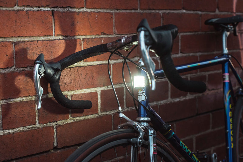 ベストスポーツ KNOG（ノグ）製品。KNOG ノグ 自転車 リアライト リヤライト LIL’ COBBER REAR リルコバー フロント USB充電 50ルーメン 防水 LEDライト