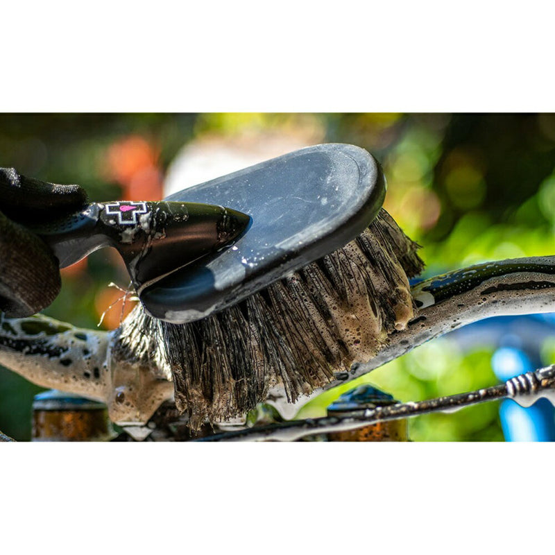 ベストスポーツ MUC-OFF（マックオフ）製品。MUC-OFF マックオフ 自転車 メンテナンス 洗車ブラシ BRUSH x5 SET ブラシ5点セット 09-7900110105 ブラシキット