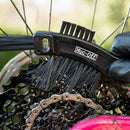 ベストスポーツ MUC-OFF（マックオフ）製品。MUC-OFF マックオフ 自転車 メンテナンス 洗車ブラシ CLAW BRUSH クローブラシ 09-7900100170 バイク洗車用 スクレイパー ナイロンブラシ
