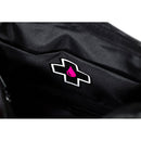 ベストスポーツ MUC-OFF（マックオフ）製品。MUC-OFF マックオフ 自転車 アクセサリーケース RAINPROOF ESSENTIALS CASE レインプルーフエッセンシャルケース 小物入れ 09-3000101002 ウェビングストラップ 撥水性 ポリエステル ポリウレタンコーティング