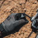 ベストスポーツ LEZYNE（レザイン）製品。LEZYNE レザイン 自転車 メンテナンス マルチツール RAP II 6 スチール製ビット搭載 コンパクト グラベル ロード マウンテン サイドプレート 鍛造アルミニウム製 軽量化 耐腐敗性 Black Anti-Corrosionテクノロジー 重量82g