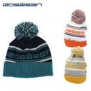 ベストスポーツ Rosasen（ロサーセン）製品。Rosasen ロサーセン レディース ゴルフウェア 帽子 ニット帽 ニットキャップ 046-57062 22FW 秋冬 ジャカード編み 3色ポンポン カジュアルスタイル アクリル アイボリー グレー ネイビー